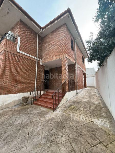 Foto 9db5b214-a8c5-43cd-8c96-a884f503ac6a. Casa magnifica casa con piscina privada en Linarejos Linares