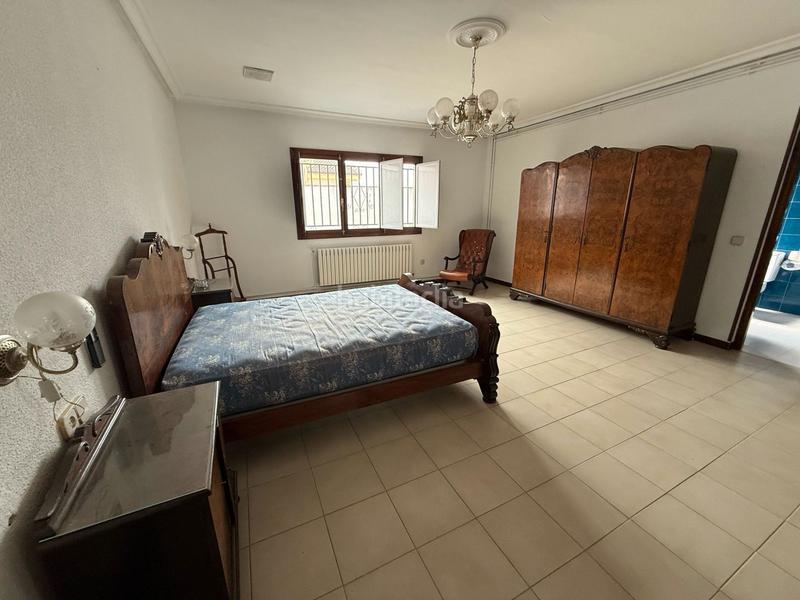 Foto b283e753-359f-4a6f-a68e-5161fad6cd5c. Casa magnifica casa con piscina privada en Linarejos Linares