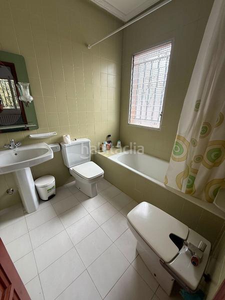 Foto dc3ebb0b-5e97-4aec-89e3-5b03a6429062. Casa magnifica casa con piscina privada en Linarejos Linares