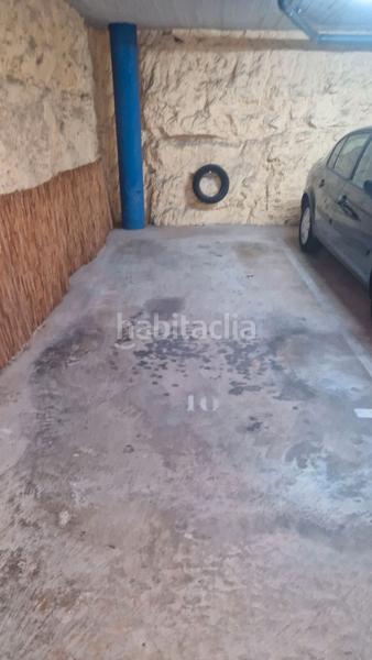 Foto 1b4e0ee5-c267-4a1f-883f-4ae230eec98e. Aparcament cotxe a Sants-Badal Barcelona