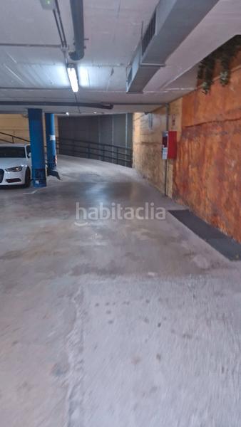 Foto 790ba3e4-1f8d-4799-abe7-6dfe2734335c. Aparcament cotxe a Sants-Badal Barcelona