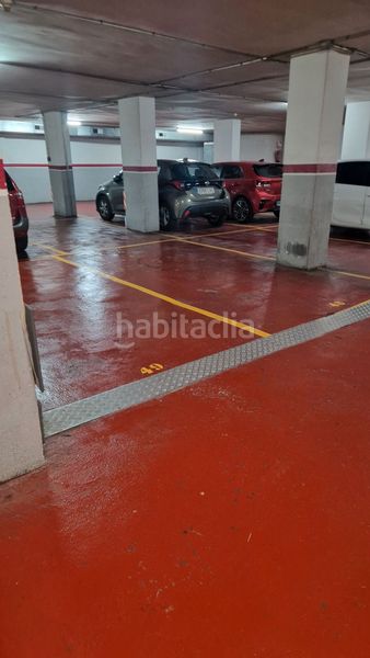 Foto 9b82a74f-6735-4116-9ec4-9bc91950b388. Lloguer aparcament cotxe a carrer tres d'abril 12 a Sant Boi de Llobregat