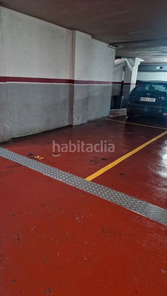 Foto cc23e708-421d-43e2-9aac-adee978f9794. Lloguer aparcament cotxe a carrer tres d'abril 12 a Sant Boi de Llobregat