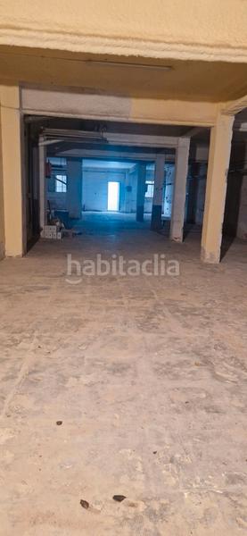 Foto b5ab85e5-ba81-4b2d-b707-8762a8849ec1. Local commercial dans Riera Cornellà de Llobregat