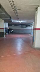 Location Parking voiture à Carrer bonaventura calopa 42. Super plaza para 2 coches y moto