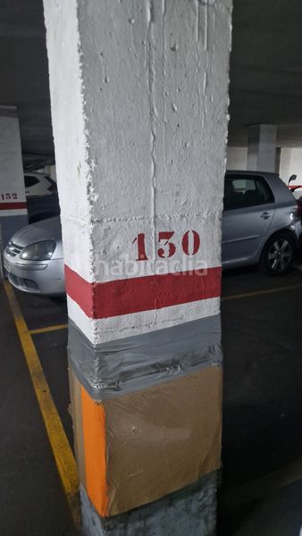 Foto 4ce4d2f4-d86a-47fd-9770-2b3b1cd13bfb. Autoparkplatz in carrer de la cerdanya 57 in Vinyets-Molí Vell Sant Boi de Llobregat