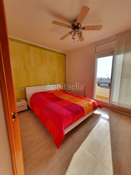 Foto 1edda887-e31f-4458-9bc7-54abe3e2d4f5. Casa aparellada amb xemeneia calefacció piscina a Vendrell (El)