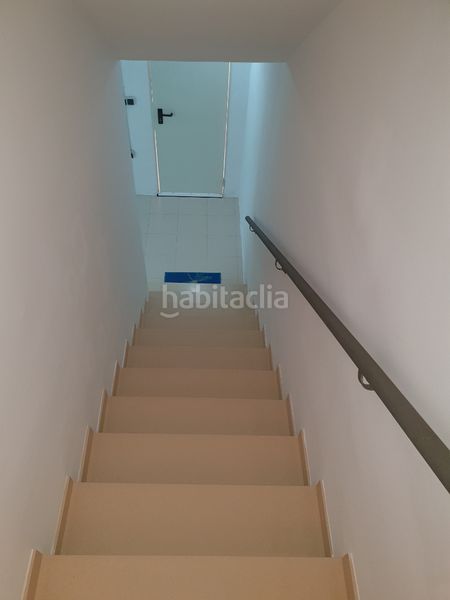 Foto 3edc1b41-0c28-40dd-9362-adec8e8db690. Casa aparellada amb xemeneia calefacció piscina a Vendrell (El)