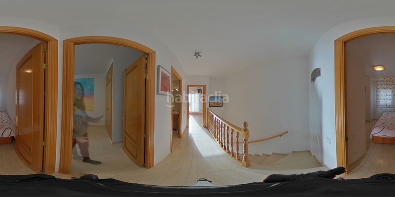 Foto 47c8df65-6b79-404a-8426-d03d7a655326. Casa aparellada amb xemeneia calefacció piscina a Vendrell (El)