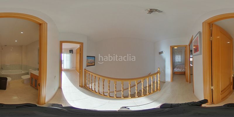 Foto c3d71a5d-e387-4969-83ae-145dfff89402. Casa aparellada amb xemeneia calefacció piscina a Vendrell (El)