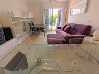 Casa adossada a Huévar. Magnífica adosada en guadial