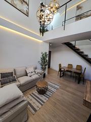 Affitto Duplex in Sanlúcar la Mayor. Espectacular dúplex de diseño