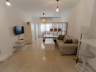 Rent Studio in Sanlúcar la Mayor. Piso obra nueva
