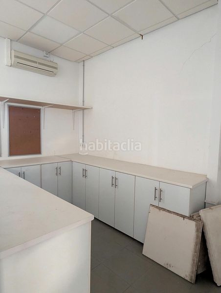 Foto d16f9bed-c2f8-4f8e-8008-690cd3e5e266. Rent industrial building in Benacazón
