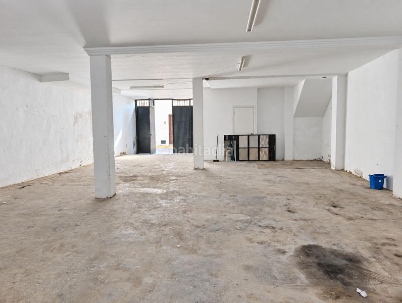 Foto f86c3831-1521-4731-a6bd-29680175fee9. Affitto locale commerciale in Sanlúcar la Mayor