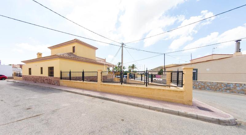 Foto f5e10697-03a9-404e-8b3b-69ae404414fa. Maison dans Guzamara - Los Lobos Cuevas del Almanzora