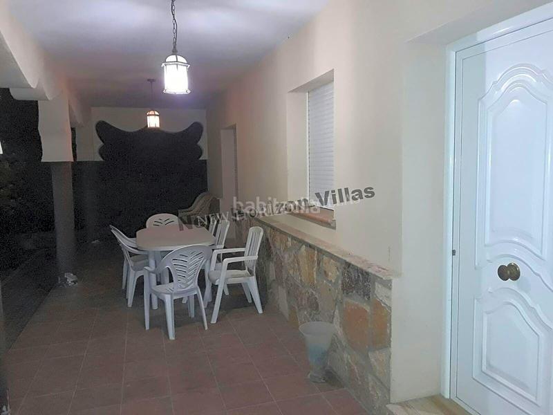 Foto b5706533-874d-4580-8e92-03ca46790fd0. Casa amplio chalet independiente en planta baja en las afueras a tan solo 5 minutos del pueblo.

esta espaciosa casa cons en Cantoria