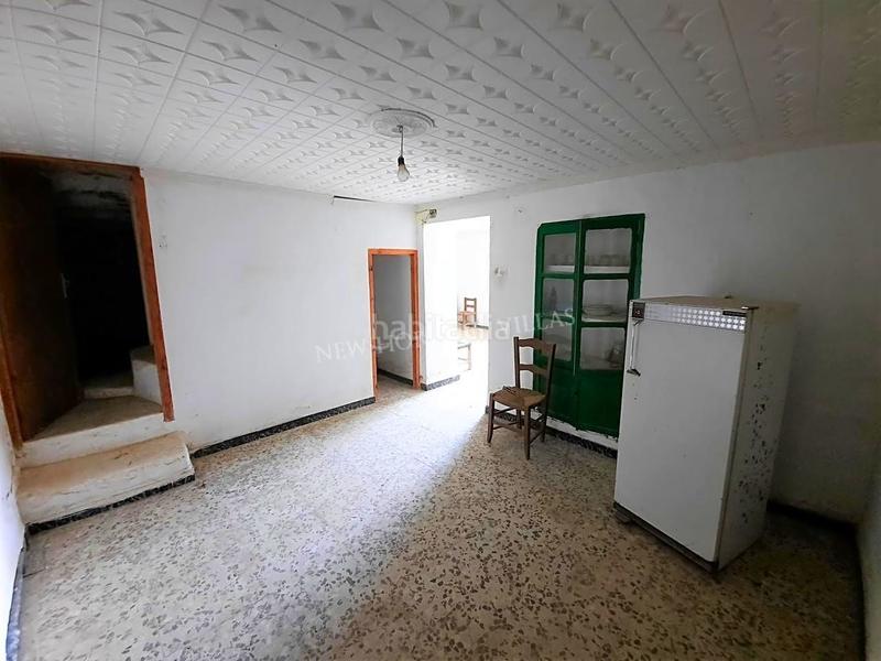 Foto 3a87dfa2-6dba-4f01-95d5-8506e0ebd6d7. Masía cortijo para reformar en los alrededores . esta propiedad de 62m2 cuenta con 5 habitaciones, amplio comedor, cocina, gar en Taberno