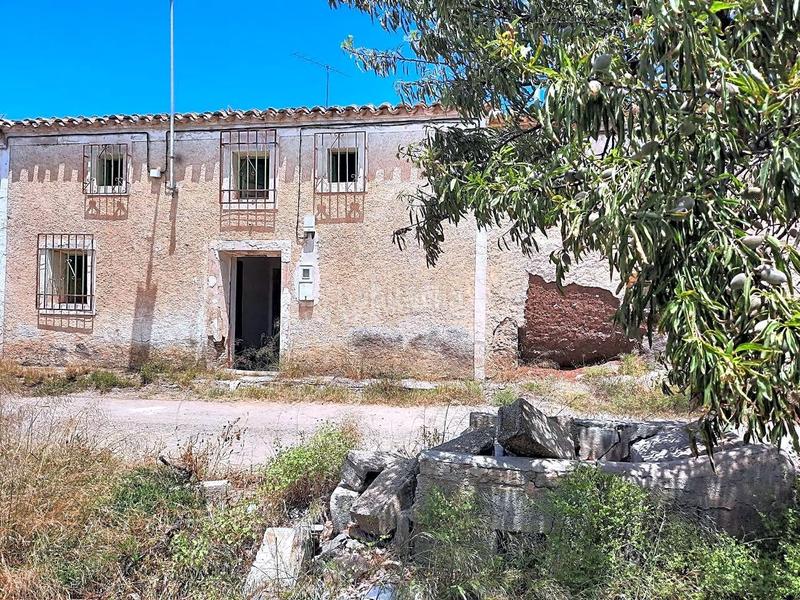 Foto 3e68d5c0-d2c7-4210-a1c8-03432891bea2. Masía cortijo para reformar en los alrededores . esta propiedad de 62m2 cuenta con 5 habitaciones, amplio comedor, cocina, gar en Taberno