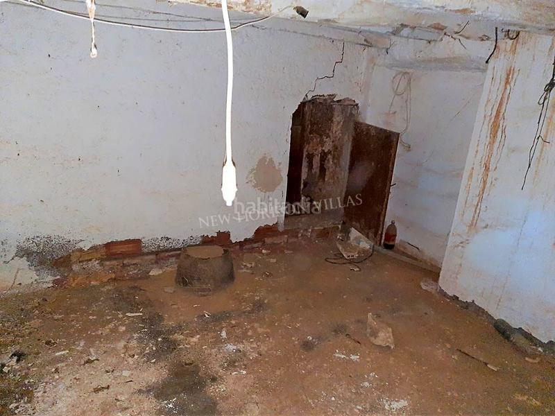 Foto 43c5c80e-d736-4939-9293-b23758c07d9b. Masía cortijo para reformar en los alrededores . esta propiedad de 62m2 cuenta con 5 habitaciones, amplio comedor, cocina, gar en Taberno