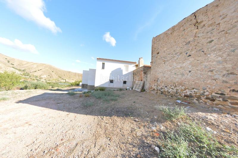 Foto 59042285-3fe0-4d51-9c5d-0e23bea0670c. Masía cortijo en Arboleas