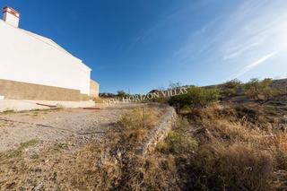Mas  Campo. Cortijo en arboleas