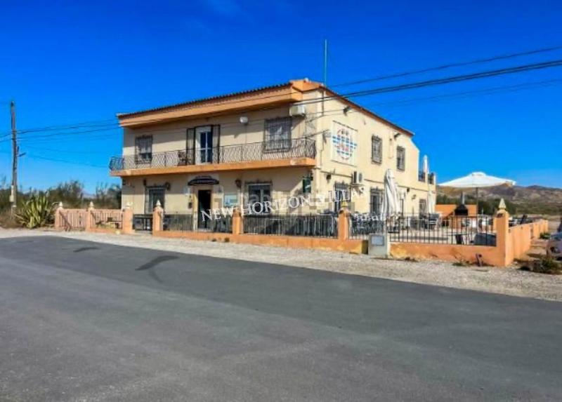 Foto b40c9717-bc4a-4212-9424-5fcaf54fa75b. Casa a Arboleas