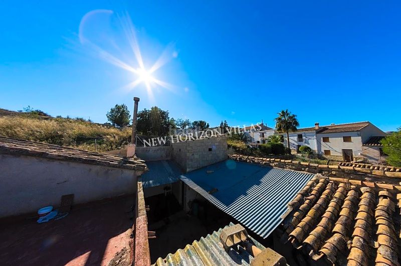 Foto 35868c7d-3b3e-4a01-af62-bbd2e58c22d8. Masia a Arboleas