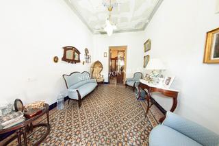 Casa  Plaza nueva. Magnífica casa tradicional situada en el centro de albox con muc