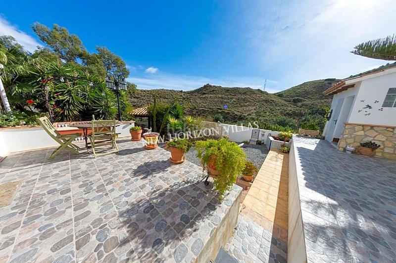 Foto 089493d6-672c-453c-b156-171ac4a69f31. Casa villa in area en Zurgena