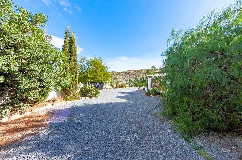 Foto 5edfbb31-e7d1-4bda-a4ff-ab050913b0e8. Casa villa in area en Zurgena