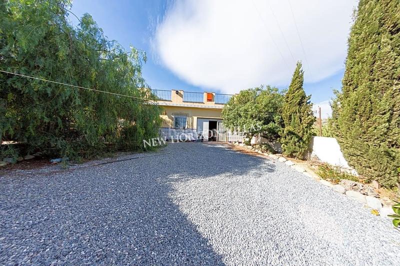 Foto 7ad74ca7-1d15-47e0-8d3b-b4f196d00371. Casa villa in area en Zurgena