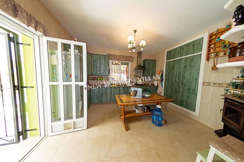 Foto b8ac2d04-d381-405c-bc0c-3accc81e0838. Casa villa in area en Zurgena