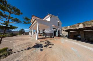 Maison à Zurgena. Villa in zurgena area
