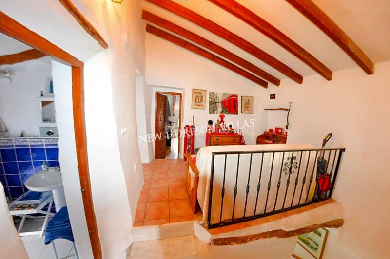 Foto bd7650a2-1ddf-46cc-b5fd-d221a605a6f6. Casa con piscina in Cantoria