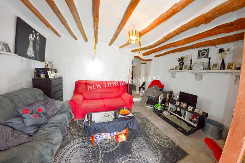 Foto d5c1db74-f478-4e75-b961-969eeb7d81f2. Casa con piscina in Cantoria