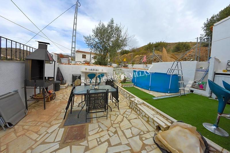 Foto feec29e2-0260-4579-9dfa-6b471ee3a15a. Casa con piscina in Cantoria