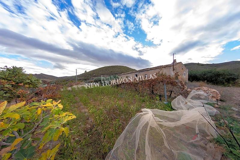 Foto b13b33d0-6109-4a50-bba0-acdf90d4f842. Maison dans Lubrín