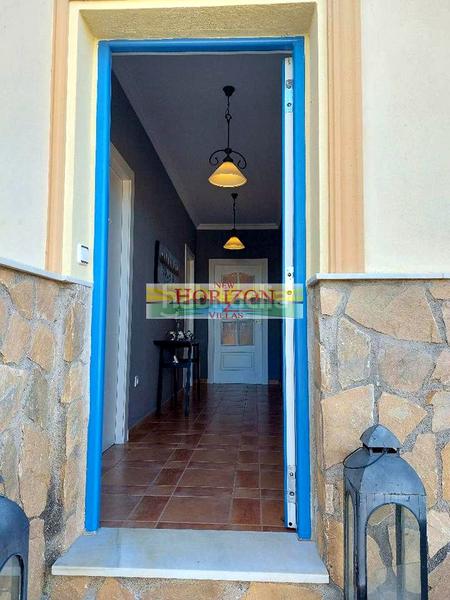 Foto b88685bd-1b8b-4541-9dd1-66c5f6cf0695. Casa amb piscina a Arboleas