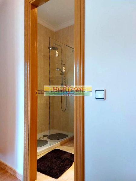 Foto bde2f3f8-9bc4-4a5f-9684-46f97b84bbd5. Casa amb piscina a Arboleas