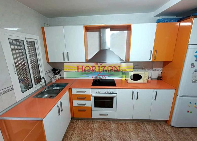 Foto f19e64c6-d3fa-4b9c-8d0f-a2dce36238e7. Dúplex amb aparcament a Albox