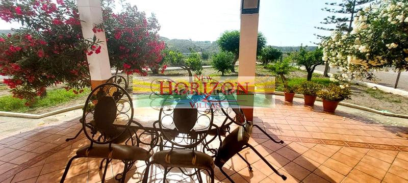 Foto 2adf49bb-4838-4c93-8fa7-37735c5dbc72. Casa in Cuevas del Almanzora pueblo Cuevas del Almanzora