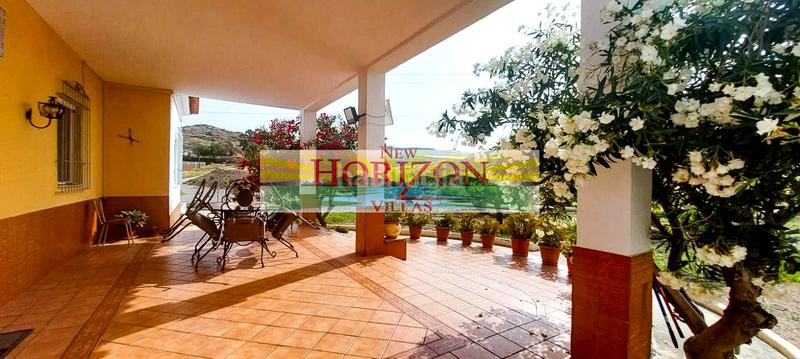 Foto cd3f3e41-3aa1-411d-b76f-6022dad242f2. Casa in Cuevas del Almanzora pueblo Cuevas del Almanzora