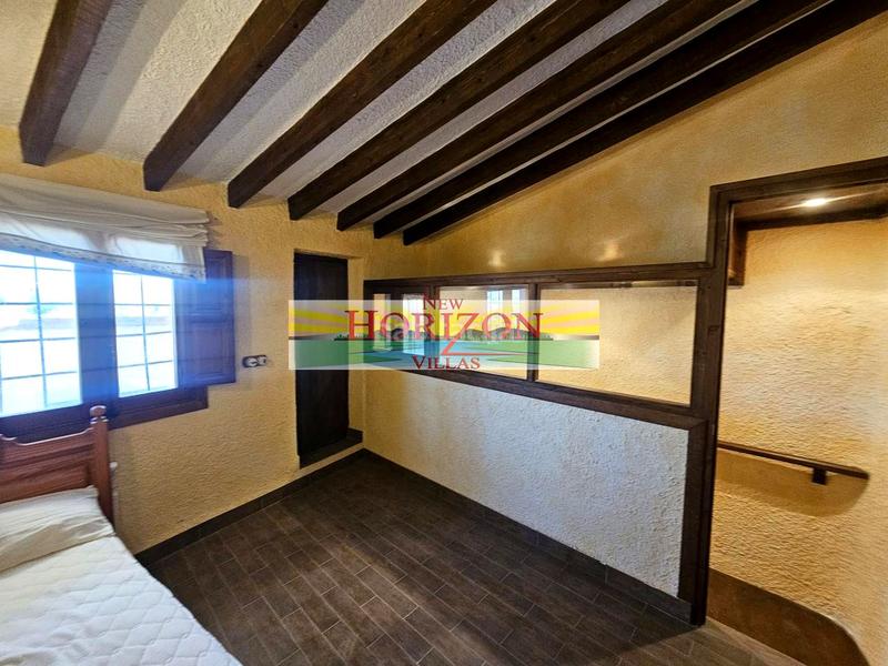 Foto adf91085-b069-4722-bc5c-a7d9a9d0633e. Casa house in area en Lubrín