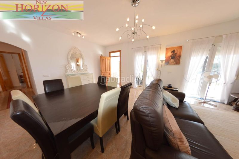 Foto 5dc08cdc-f8a1-4701-bd09-53e20d2e5cb9. Casa amb aparcament a Zurgena