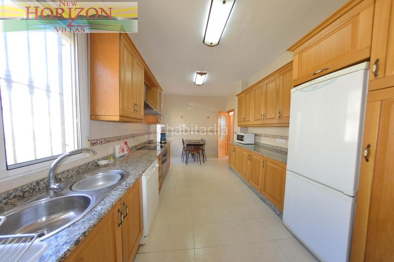 Foto 6b874f5a-7ef8-402a-b4de-472ea5dbb351. Casa amb aparcament a Zurgena