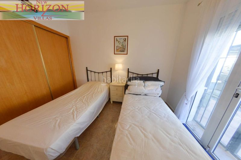 Foto 9228f99c-f17d-40e2-ab9f-9ff1b0be8cd3. Casa amb aparcament a Zurgena