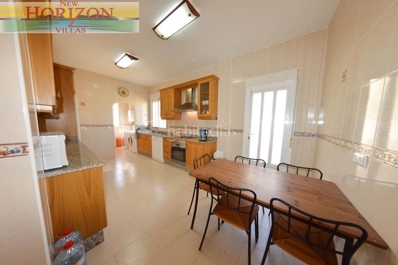 Foto 9b4fa847-ea40-47d6-b21c-e908eb5f7789. Casa amb aparcament a Zurgena