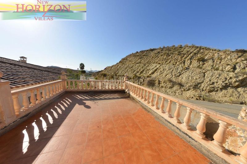 Foto ba7894e1-47e0-4739-9c4c-201c12770f54. Casa amb aparcament a Zurgena