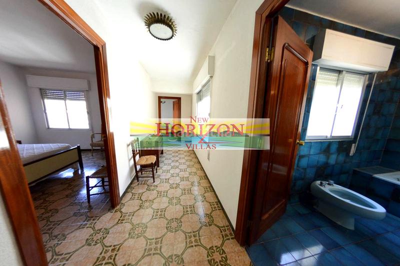 Foto a2ec251b-80a7-4d92-b90d-a7ed0e3d381c. Casa in Zurgena